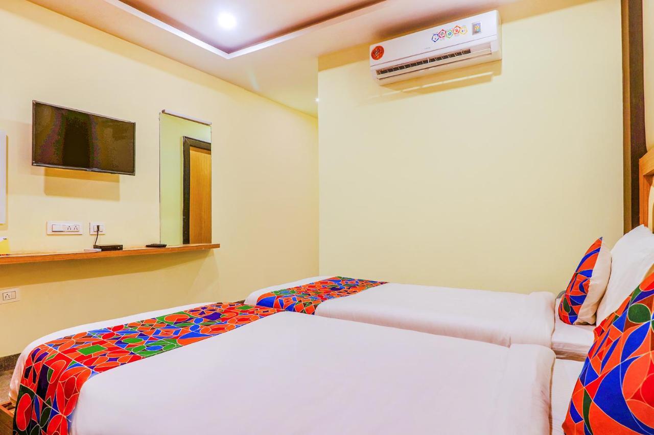 Fabhotel Keerthi'S Anupama - Nr Indira Gandhi Stadium Vijayawāda Exterior foto