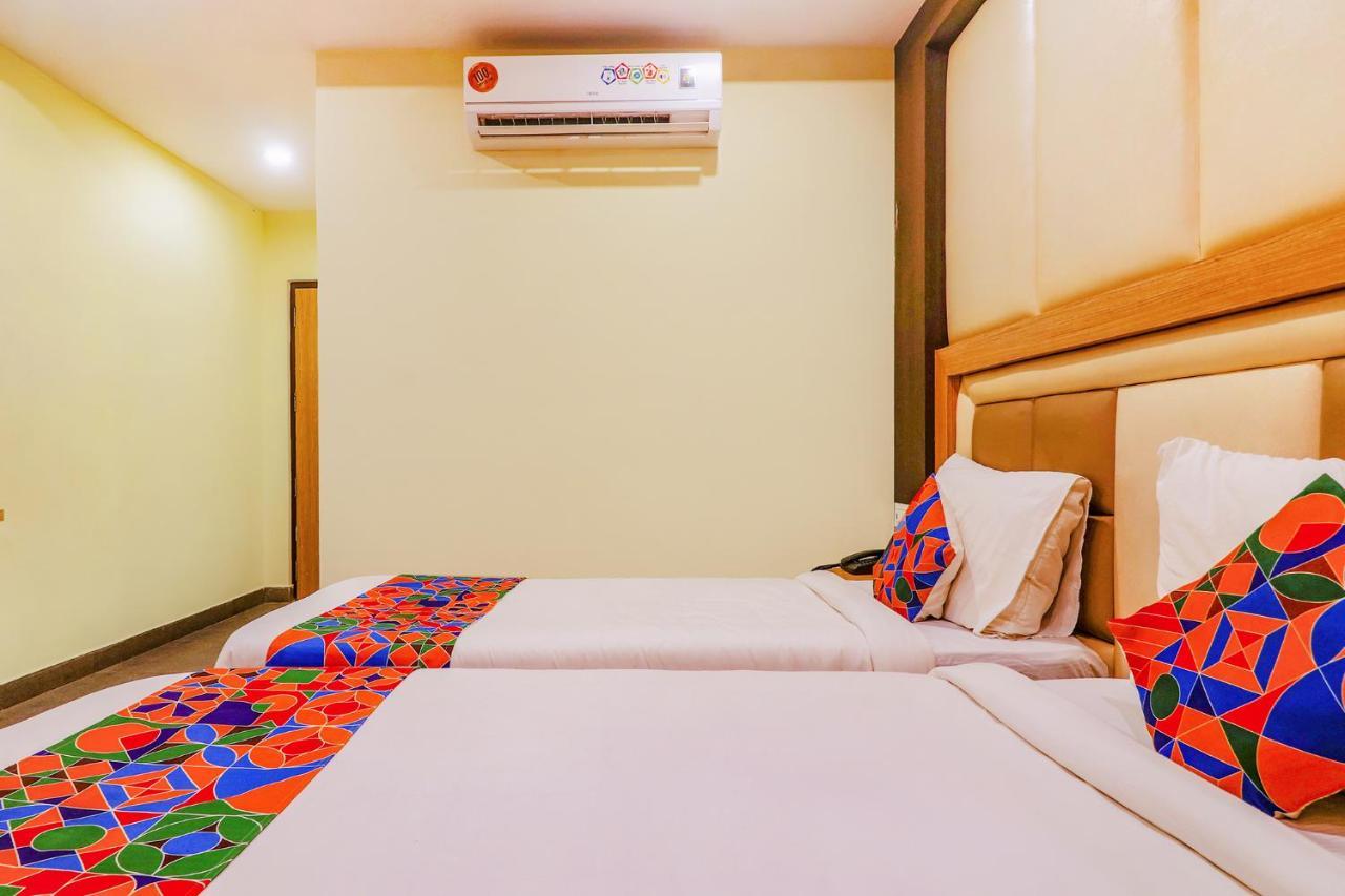 Fabhotel Keerthi'S Anupama - Nr Indira Gandhi Stadium Vijayawāda Exterior foto