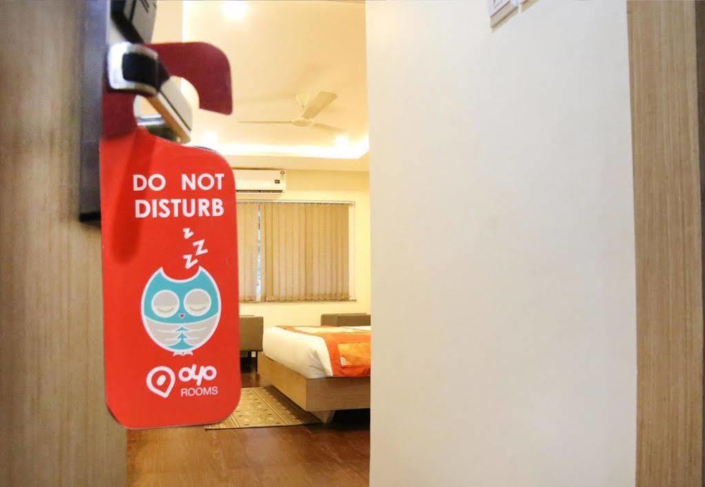 Fabhotel Keerthi'S Anupama - Nr Indira Gandhi Stadium Vijayawāda Exterior foto